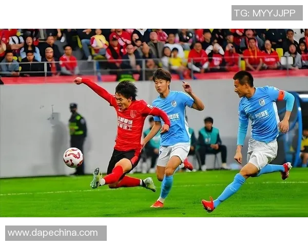 成都足球队在联合会杯积分榜上以97分稳居第一位置 成都足球队在联合会杯积分榜上以97分稳居第一位置