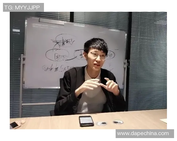 梦中偶遇足球明星在家畅聊人生与梦想的奇妙经历 梦中偶遇足球明星在家畅聊人生与梦想的奇妙经历