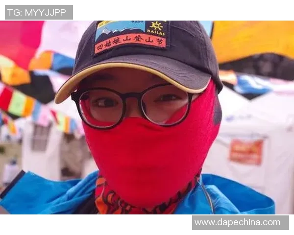 攀岩深度探索南京攀岩队的防反策略与技术解析 攀岩深度探索南京攀岩队的防反策略与技术解析