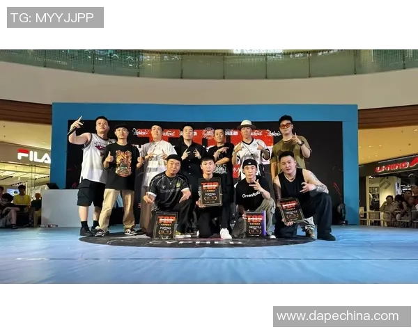 成都街舞队运营体系探秘:街舞战术与团队协作的完美结合 成都街舞队运营体系探秘:街舞战术与团队协作的完美结合